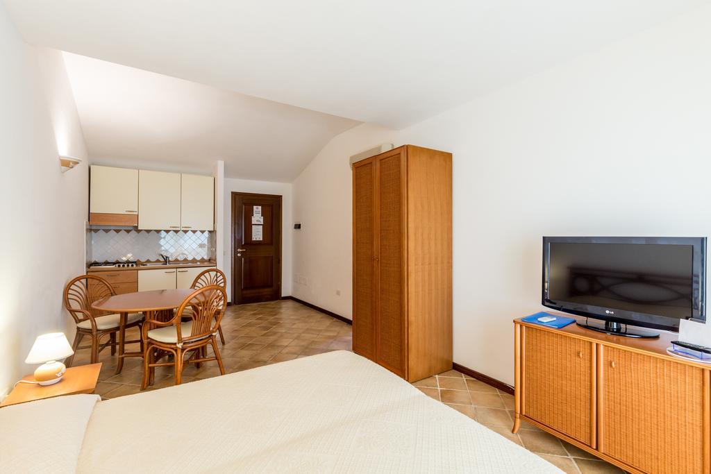 Vista Village Loiri Porto San Paolo Eksteriør billede